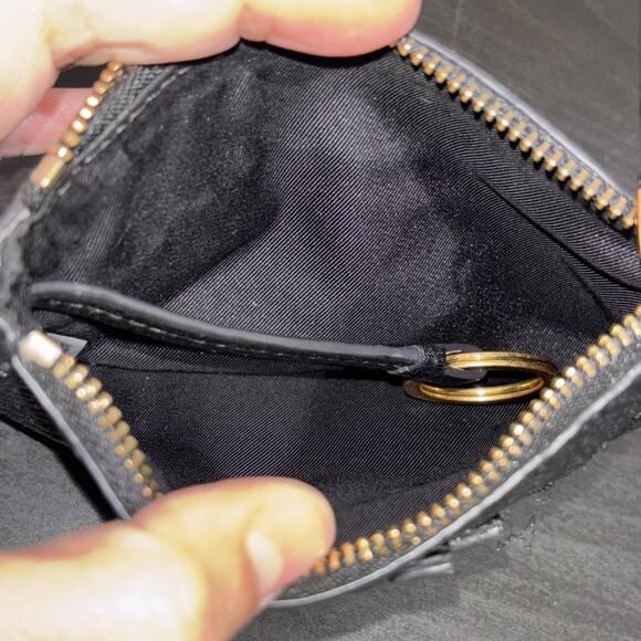 Tory Burch Black Pebbled Leather Card Case Key Ring Coin Pouch Wallet 3.5”x5.5” - Picture 6 of 8